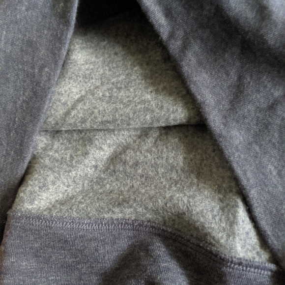 Fleece sweatshirt - Picture 2 of 7